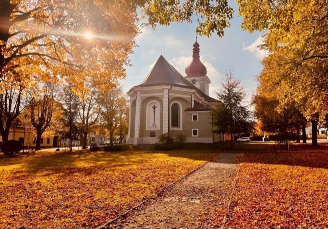 Apartmanova Chata Secanda S Bazenem, U Secske Prehrady Екстер'єр фото