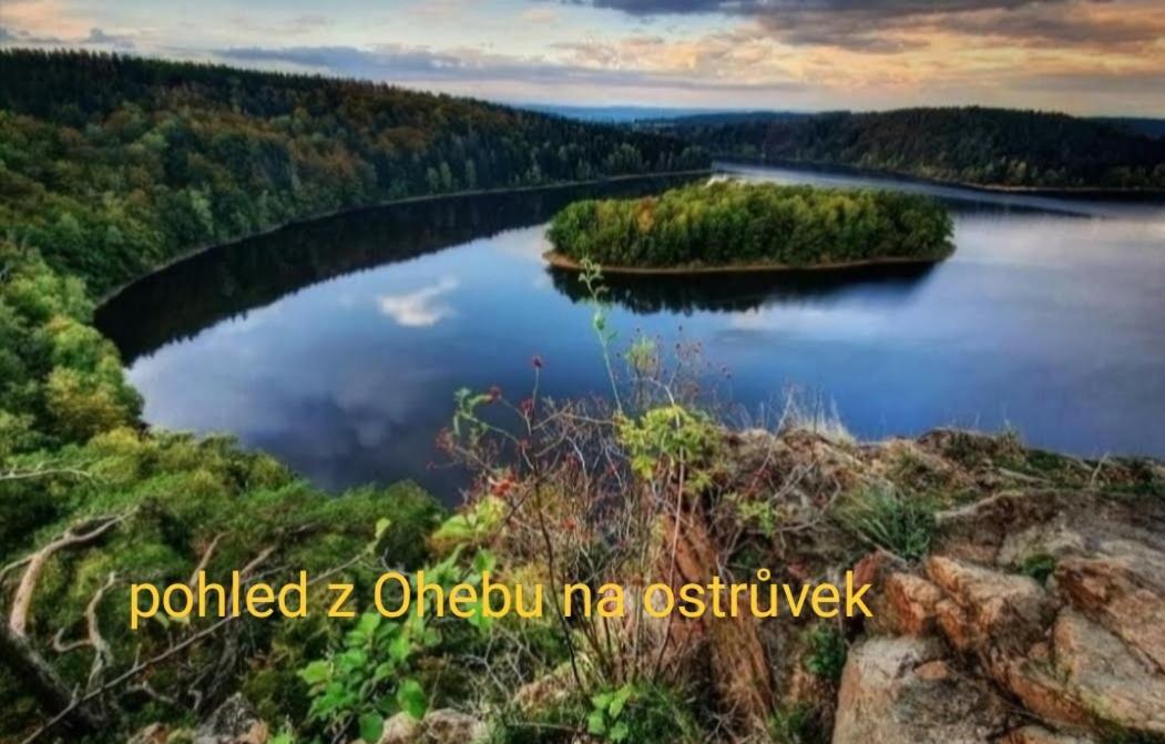 Apartmanova Chata Secanda S Bazenem, U Secske Prehrady Екстер'єр фото